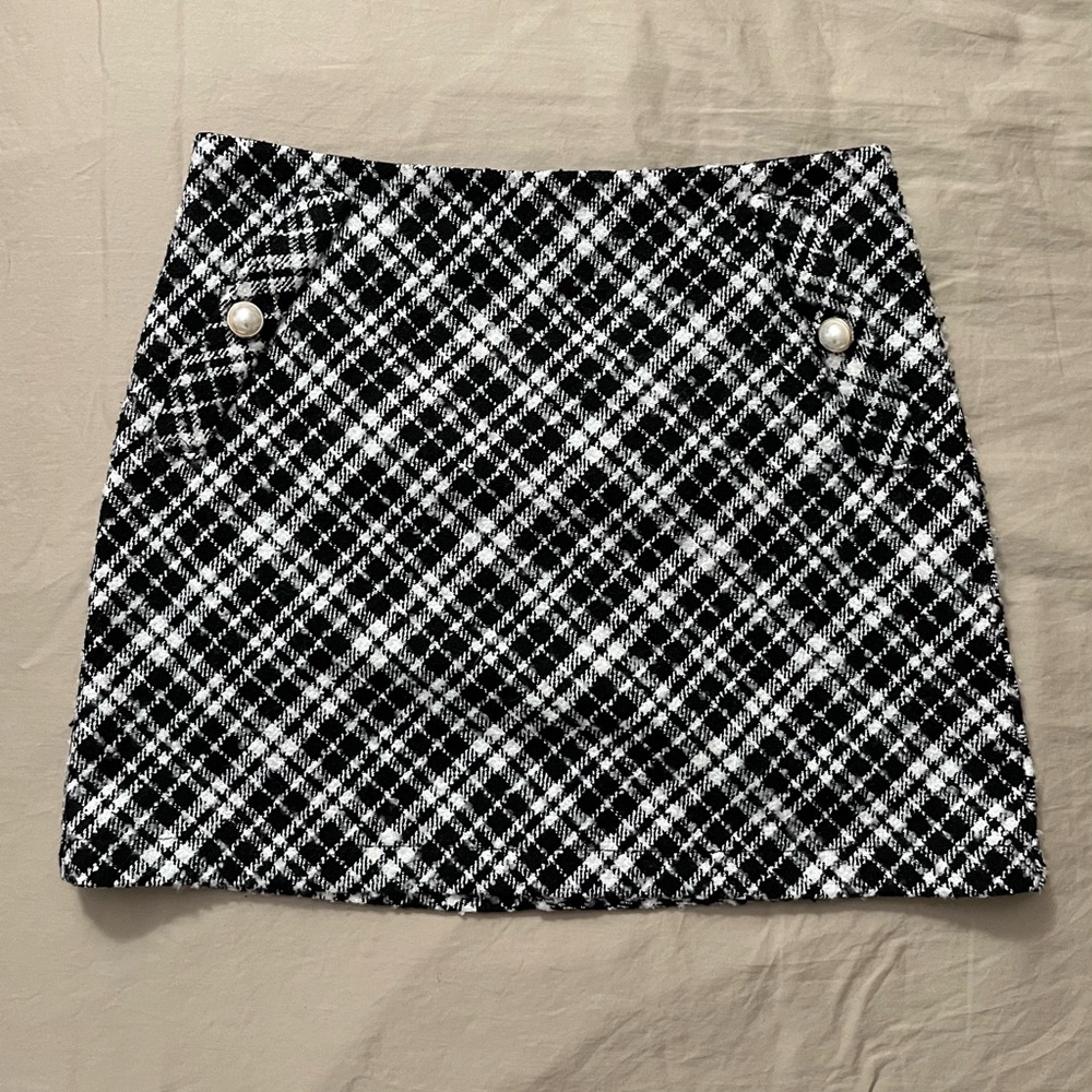 Black and White Plaid Skirt